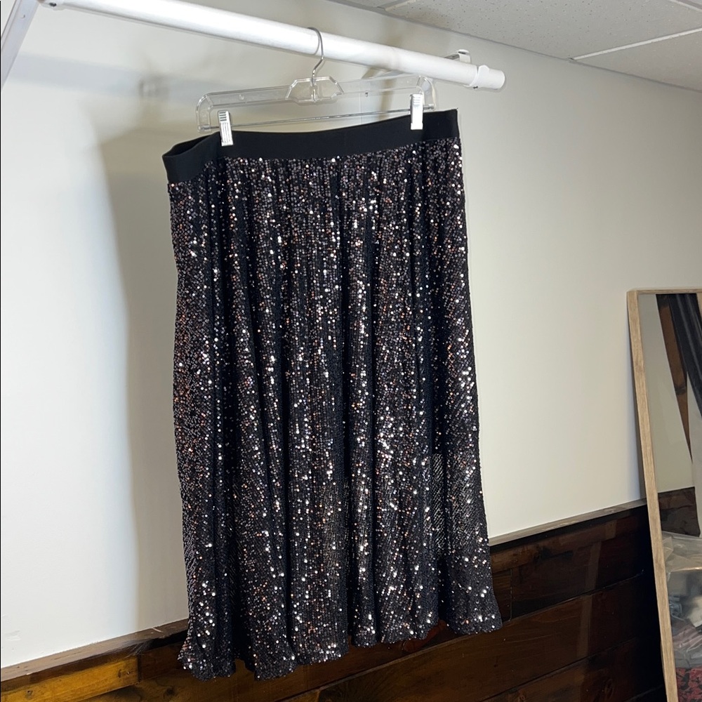 NWT Amazon Elegant Black Sequin Skirt- 4XL